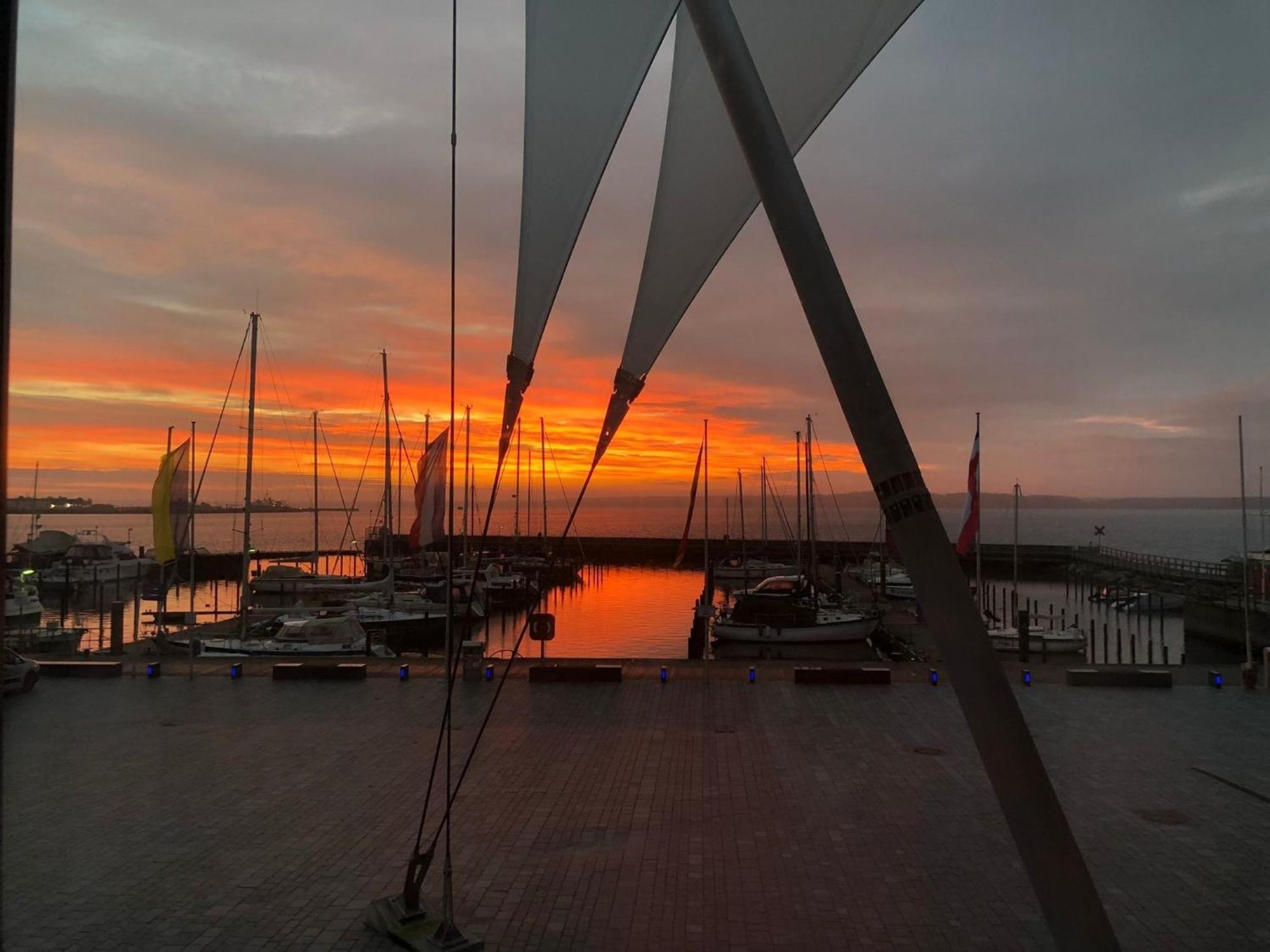 Apartment 10 - "Borbyblick" - Blickrichtung Hafen Und Offene See เอ็คคานเฟอร์เดอ ภายนอก รูปภาพ